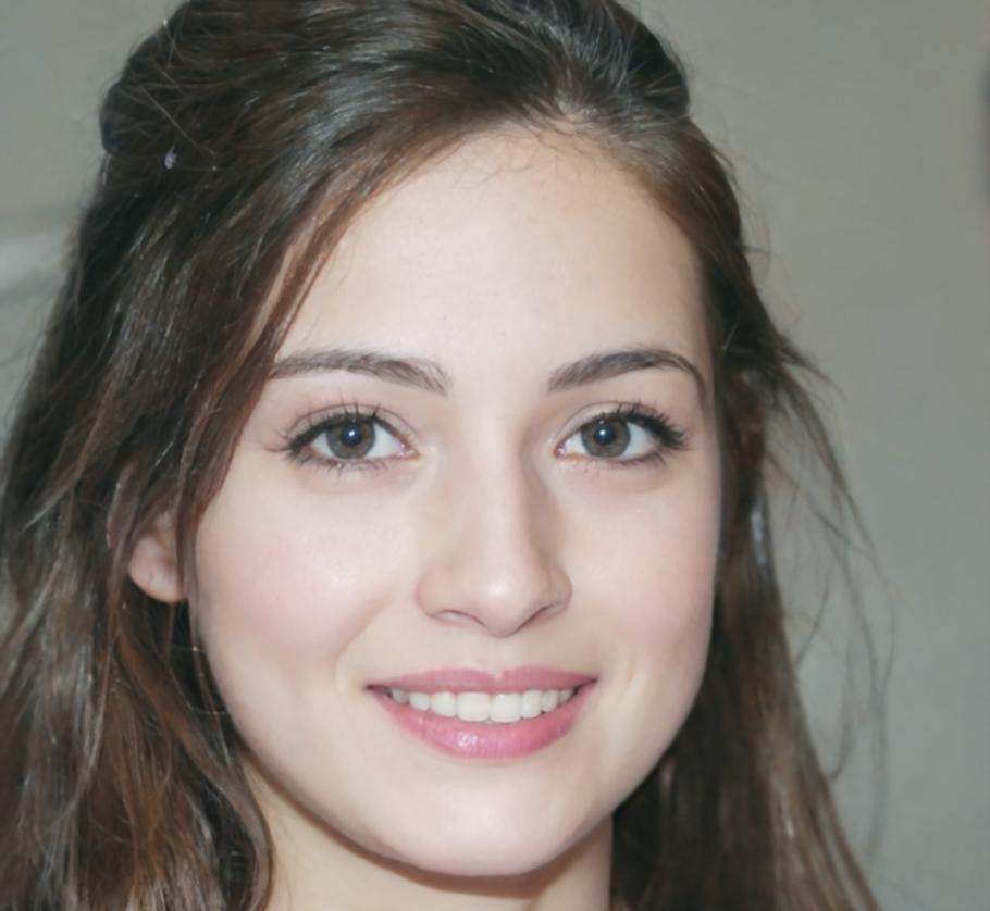 Étudiante travaillant sur son projet de bioinformatique